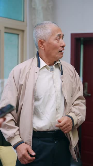 刷礼解锁神仙人生（81集）精彩的网络短剧