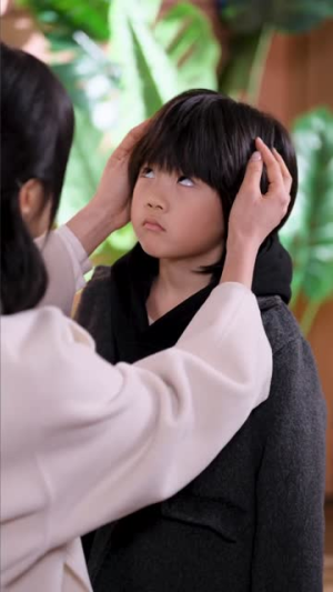 误入狼窝,小可怜成狼族团宠(66集) 误入狼窝,小可怜成狼族团宠(66集)短剧上热门