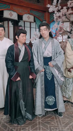 被贬皇陵，我靠殓骨成至尊（81集）热门短剧在线看