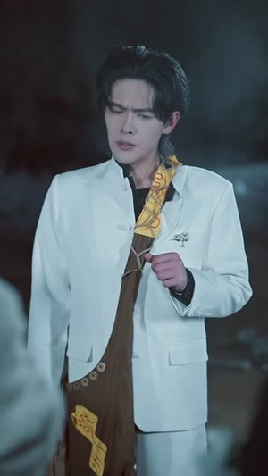 邪祟迷局：重生少年护校花（80集）新短剧推荐