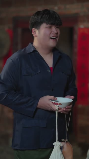 从退婚到鳝业大亨(79集) 从退婚到鳝业大亨(79集)精彩好看短剧