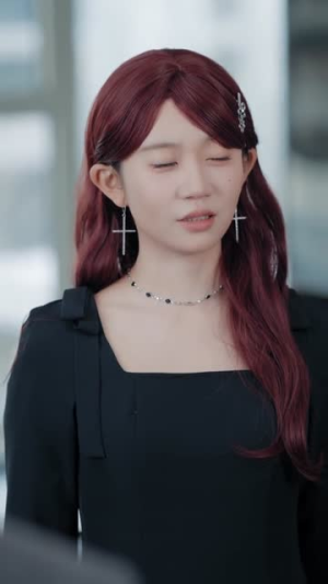 穿书女配反击手册(78集) 穿书女配反击手册(78集)热门短剧来袭