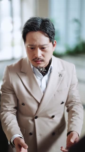 假少爷发我250奖金,我让全家破产(60集) 假少爷发我250奖金,我让全家破产(60集)最火爆短剧