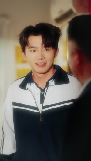 早逝校花暗恋我（66集）好看上头短剧