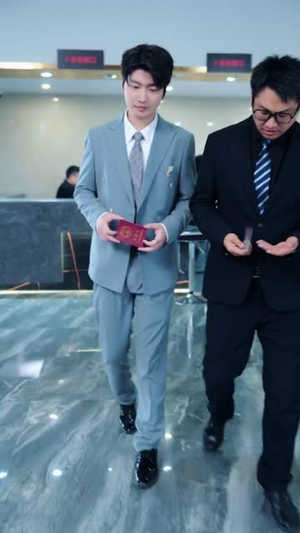 让你上班,你把美女总裁娶了(76集) 让你上班,你把美女总裁娶了(76集)在哪里可以全集