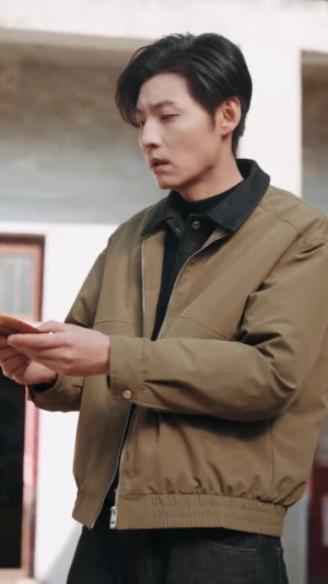 开局一个罗盘:我在九零年代寻宝(70集) 开局一个罗盘:我在九零年代寻宝(70集)看短剧放松一下