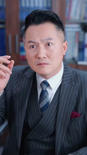 我帮校花造机甲，震惊科学界（61集）好看短剧又来了