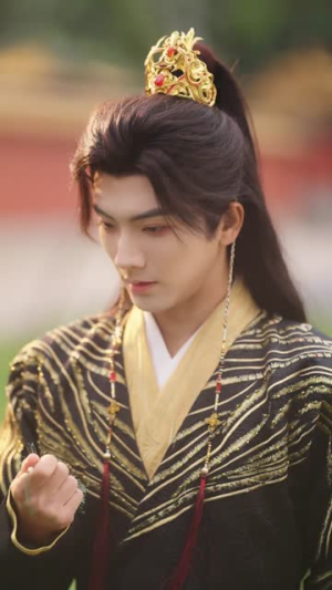 逆命成凰（70集）超火热门短剧