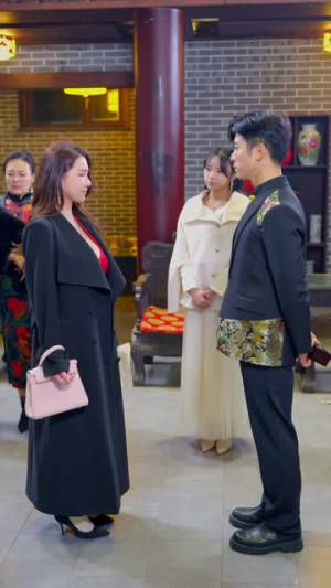 痴傻三年,苏醒即是无敌(75集) 痴傻三年,苏醒即是无敌(75集)每日短剧分享