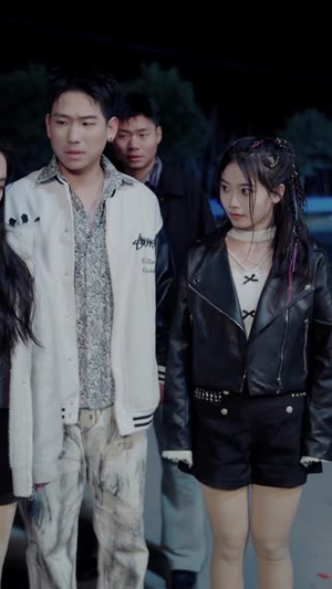 九龙过江(60集) 九龙过江(60集)女主谁演的