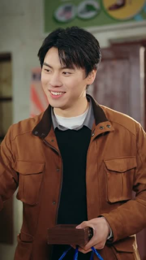 仙妻带我躺赢八零年代(71集) 仙妻带我躺赢八零年代(71集)精彩热门短剧