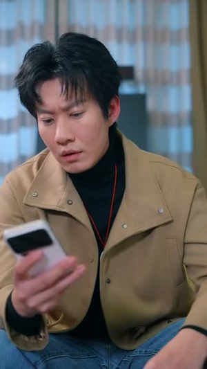 赝品变真品!我的古玩人生开了挂(80集) 赝品变真品!我的古玩人生开了挂(80集)短剧抢先看全集