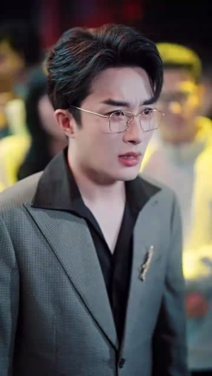 荆棘玫瑰,以身入局(70集) 荆棘玫瑰,以身入局(70集)全季一次看完