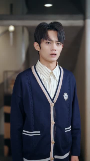 死后十八年，亲爸回归重整京圈（59集）热门短剧推荐