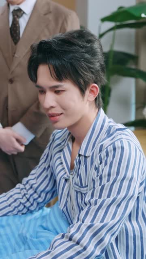 Ai未婚妻她武力爆表（80集）超好看古装短剧