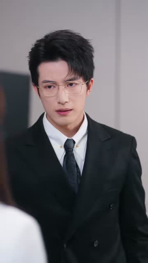 母凭子贵后被他强势宠上天（65集）免费短剧片段