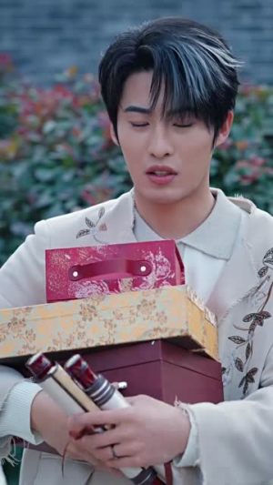 掌运女（72集）热门了短剧