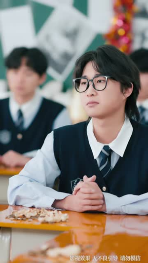 真千金归来,被清北抢疯了(83集) 真千金归来,被清北抢疯了(83集)最热门短剧来了