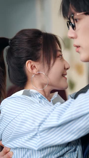 她的眼睛会说话（80集）全季一次看完