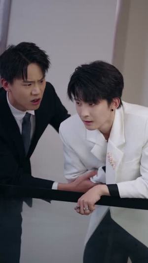 扇了反派后反被缠上了（65集）快来看短剧