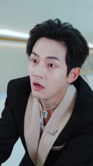 签下地府贷后，我成为闺蜜靠山（64集）爆火短剧追不停