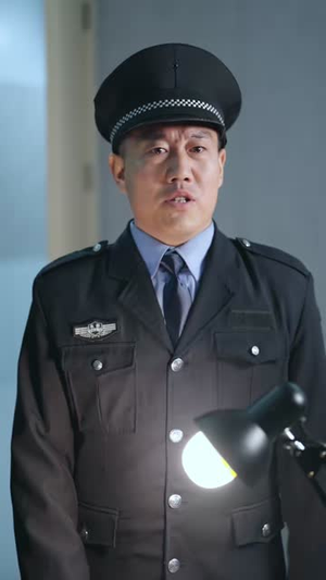 直播:我说没杀过人,测谎仪爆红(79集) 直播:我说没杀过人,测谎仪爆红(79集)短剧热播抢先看