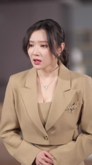 失忆老公被我花式拿捏(86集) 失忆老公被我花式拿捏(86集)免费全集短剧