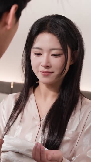 顾小姐拐走了老公的白月光和朱砂痣(62集) 顾小姐拐走了老公的白月光和朱砂痣(62集)热门短剧看不停