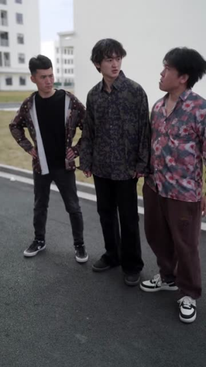 在她的世界崩塌之前（79集）抢先看热门短剧