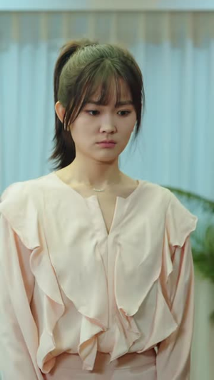 失忆后，我成为美女总裁的贴身保镖（81集）高清无码免费看