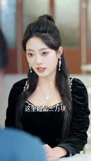 每日情报：开局被迫救下美女总裁（80集）免费看全集