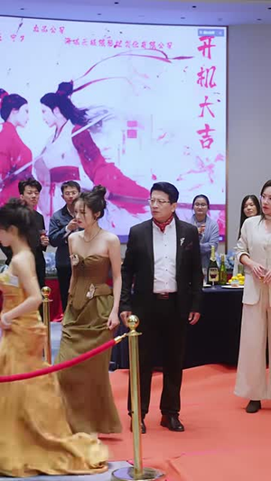 许你万丈光芒好(88集) 许你万丈光芒好(88集)这部短剧太好看