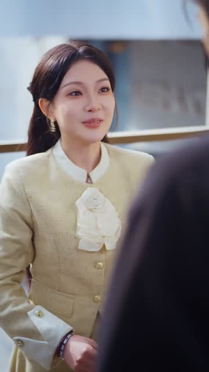 抢婚战神：美女总裁的天价未婚夫（69集）热播短剧追不停