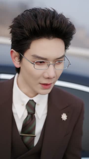 重生归来,带三个反派儿子手撕剧本(92集) 重生归来,带三个反派儿子手撕剧本(92集)精彩短剧天天看