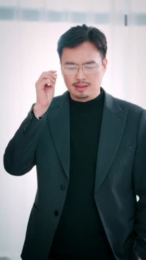 母女双穿，豪门婆媳一心想苟富贵（83集）免费看