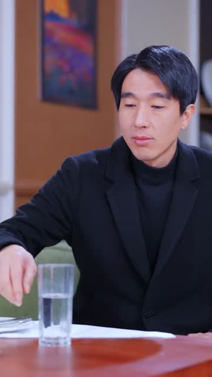 从讨债开始,走上人生巅峰(83集) 从讨债开始,走上人生巅峰(83集)看到大结局