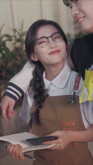 潮起时相拥(73集) 潮起时相拥(73集)集免费看短剧