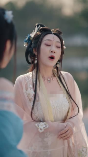 穿越了不仅得苟，还得抱大腿（81集）精彩短剧又来了