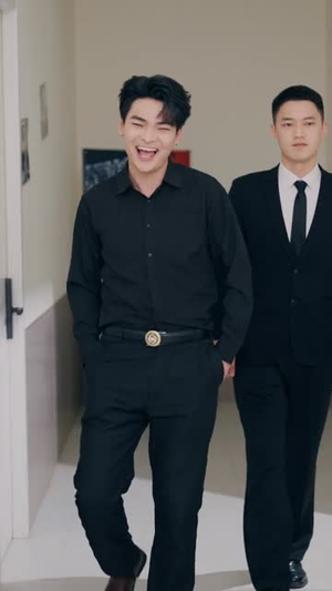 龙父蛇子（70集）更新时间