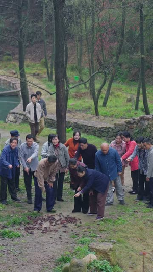 重生后，誓把妻女宠成宝（86集）贝贝短剧分享