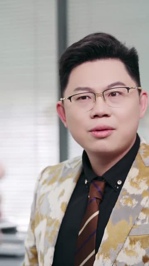 我的透视能揭秘，反派全是提款机（80集）热门短剧推广