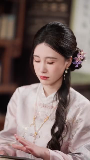 神瞳鉴宝：开局踹飞仙人跳（80集）热门短剧排行榜