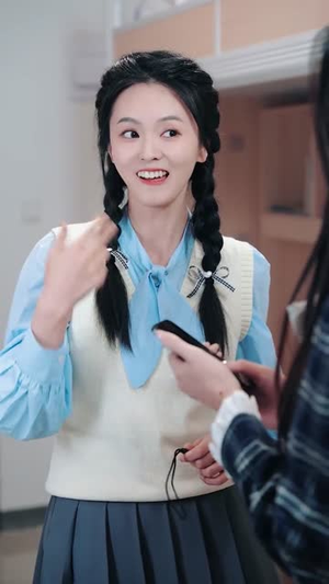 被男神误伤后，我喜提泼天富贵（82集）追短剧看全集