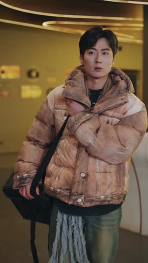 全球冰封我觉醒末日生存系统（80集）最热短剧抢先看