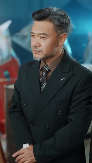 别惹安小姐，她妈是大嫂（100集）我真的爱了