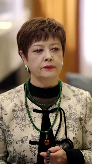 冤家对头竟被绑定夫妻系统（80集）贝贝短剧分享