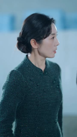 秦爷夫人又孕吐了（77集）好看的短剧