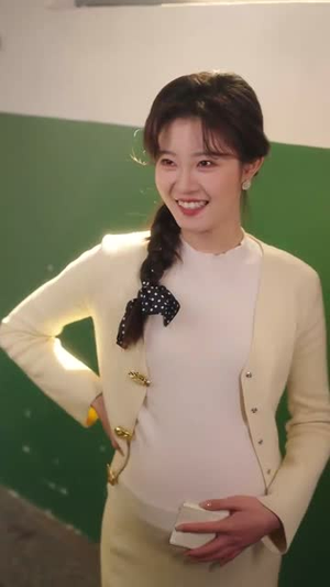 八零辣妻，揣着四宝撩夫（73集）在哪个平台看好