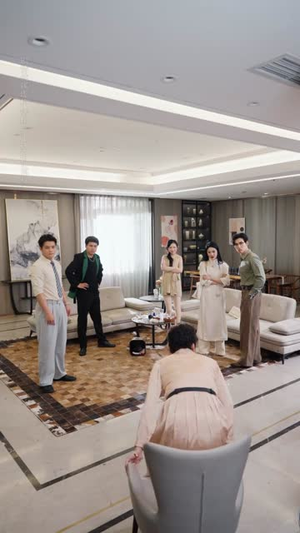 泼水退婚后我彻底觉醒（60集）古装热门短剧