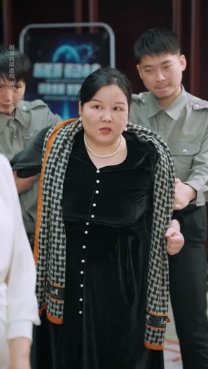 她叫别人老公，我叫停上市（60集）短剧片段推荐
